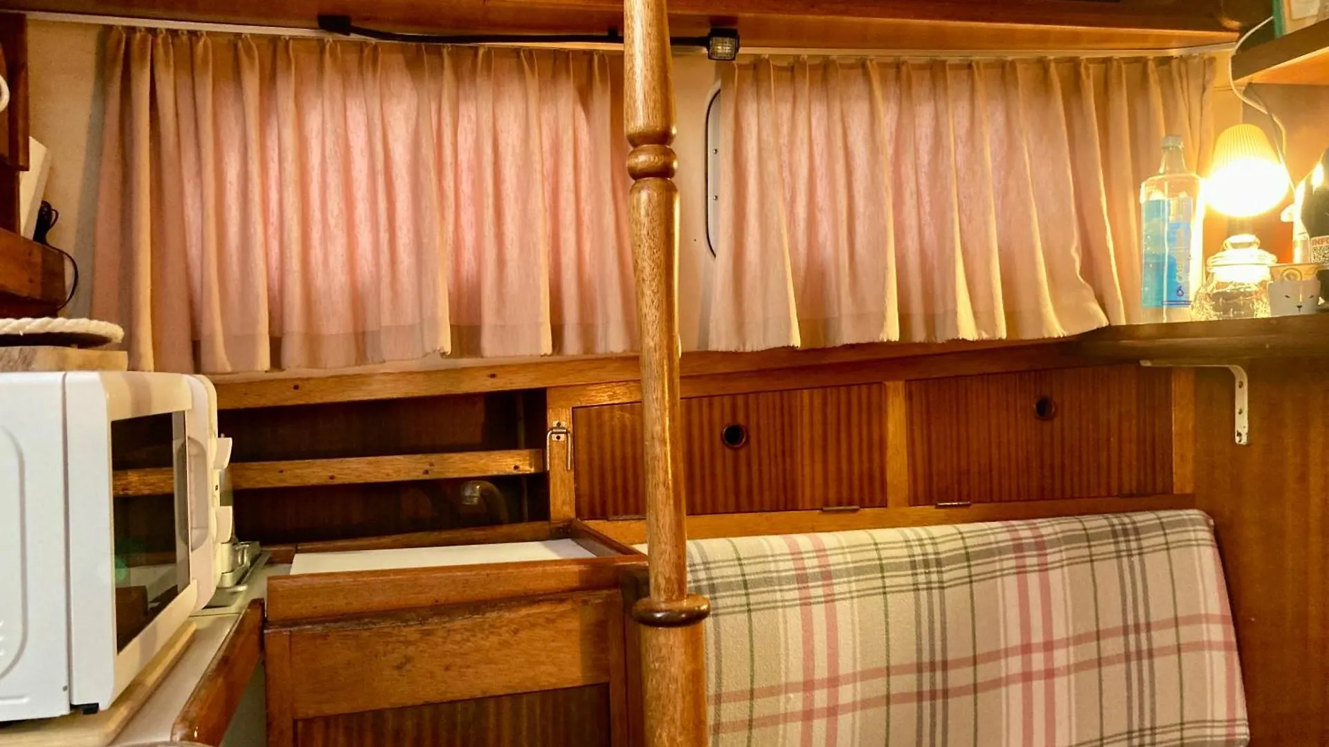 Hotel Relajate Al Sol Cerca De Barcelona Španělsko