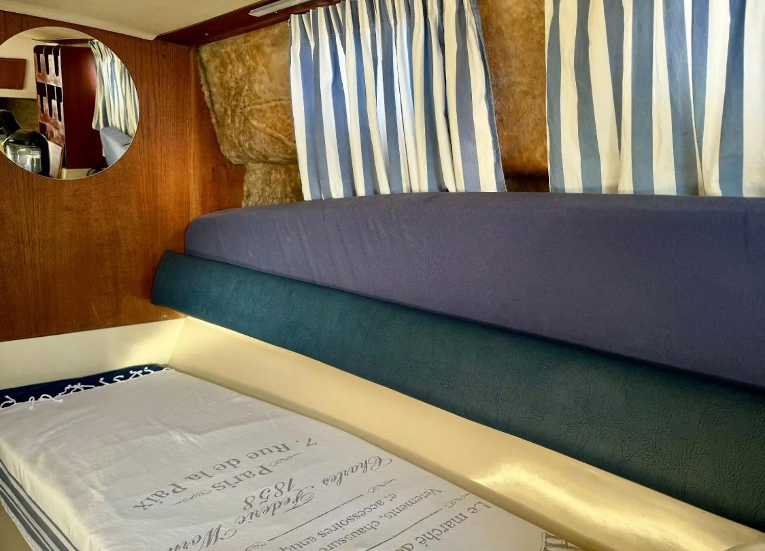 Botel Relajate Al Sol Cerca De Barcelona Hotel Spain